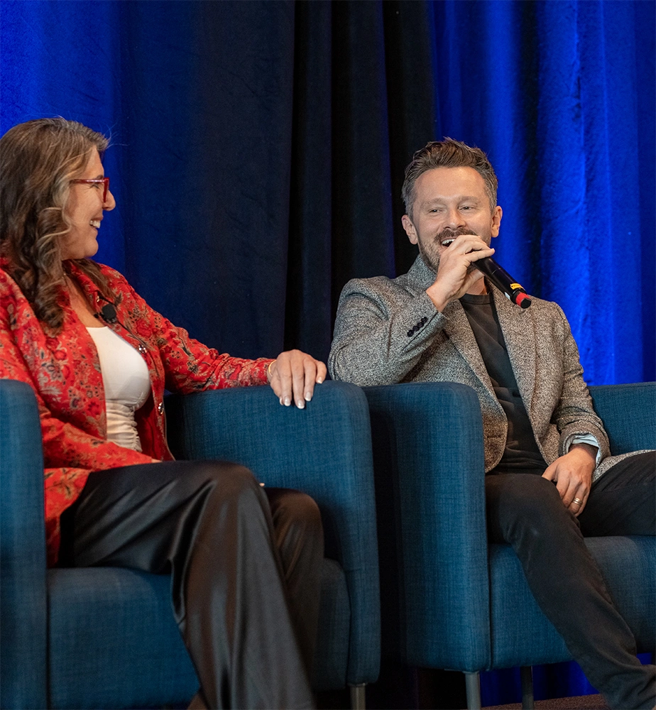 Dr. Will Cole and Dr. Anna Cabeca speaking onstage